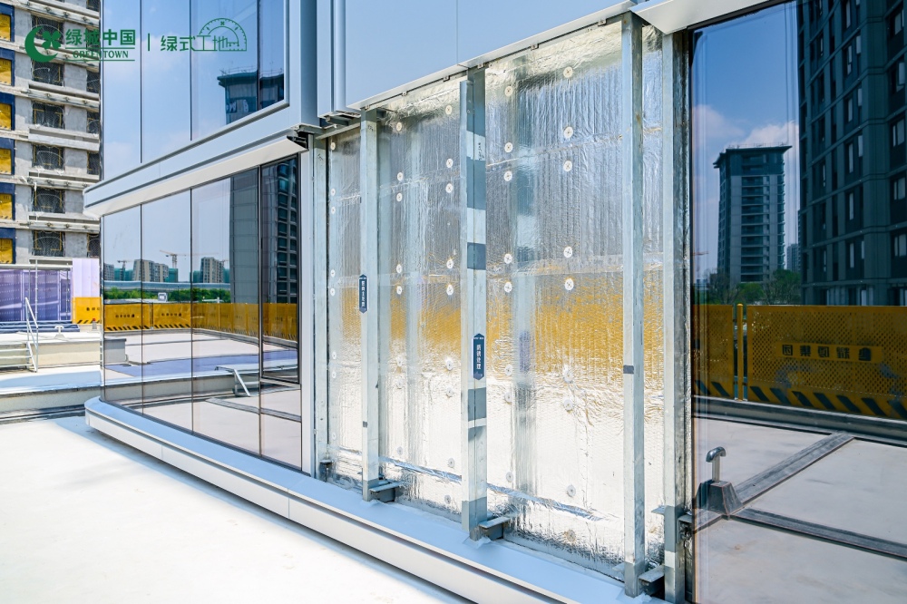 https://officialwebsit3.oss-cn-hangzhou.aliyuncs.com/guodilvc/rsQH6ZMpPw.jpg