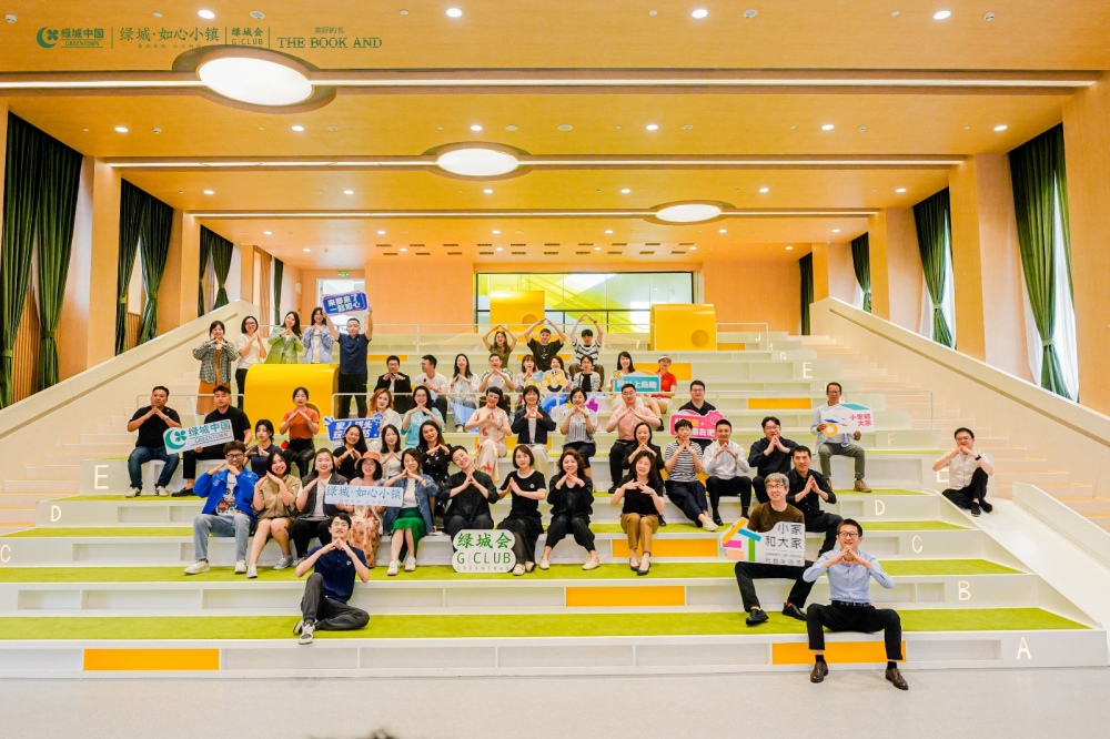 https://officialwebsit3.oss-cn-hangzhou.aliyuncs.com/guodilvc/x8aahSzfaS.jpg