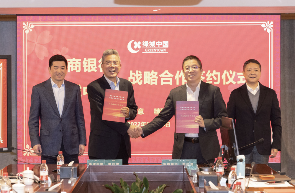 https://officialwebsit3.oss-cn-hangzhou.aliyuncs.com/guodilvc/ycccQYFxW2.png